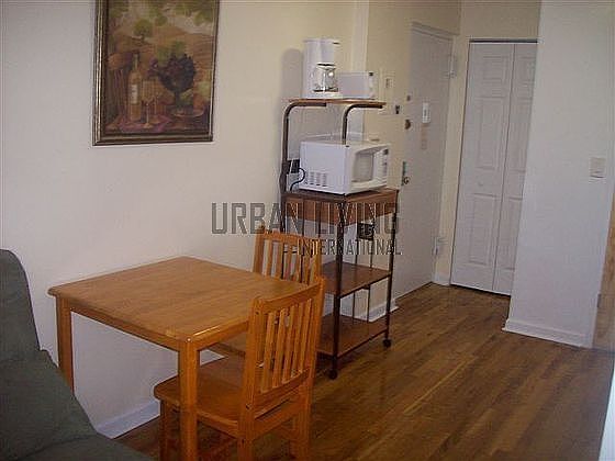 4th image of 420 E 13th St APT 28