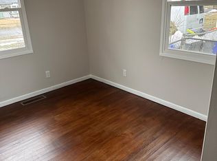 3220 Idlewood Ter, Rockford, IL 61101