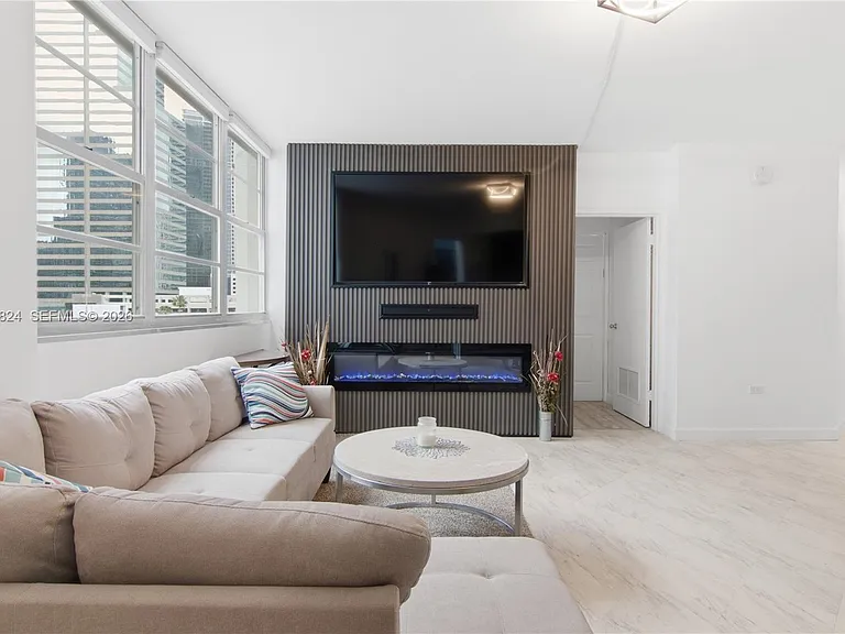 801 Brickell Bay Dr #764 — Photo 8