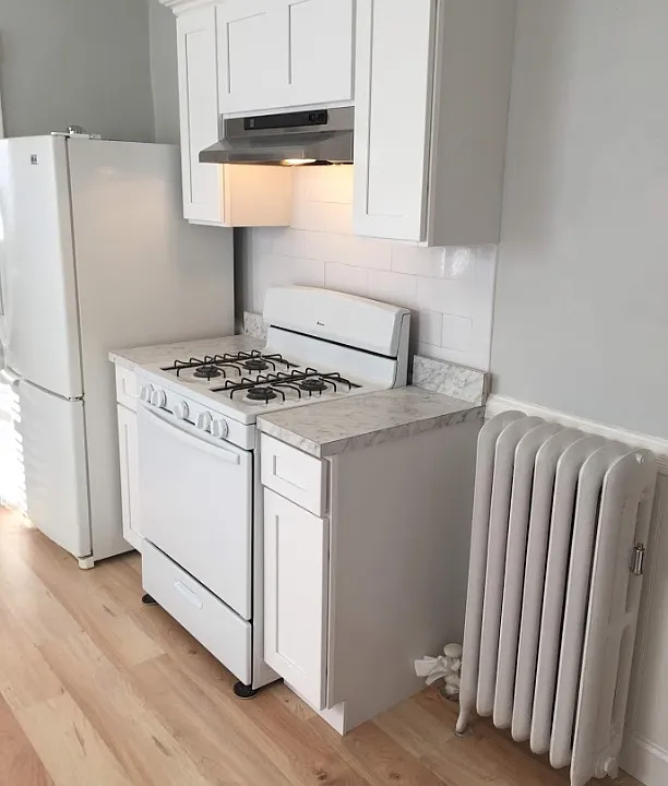 17 Coburn St #1