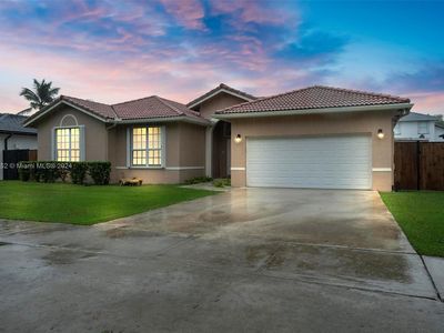 15072 SW 158th Pl, Miami, FL, 33196