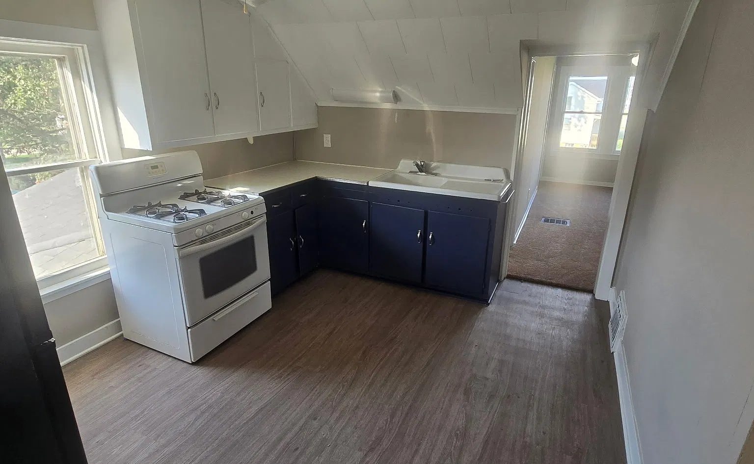 Studio, 600 sqft, $875 — Photo 1