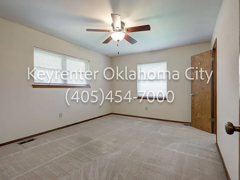 3632 Sunvalley Dr — Photo 30