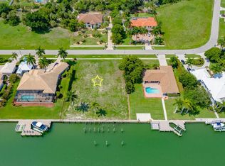 1620 N Copeland Dr, Marco Island, FL 34145