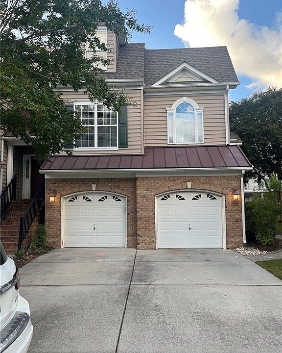 1st image of 4420 Barkingdale Dr