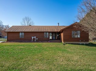 130 Drew Ct NE, Poplar Grove, IL 61065