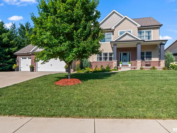200 Pin Oak Ln, Springfield, IL 62711