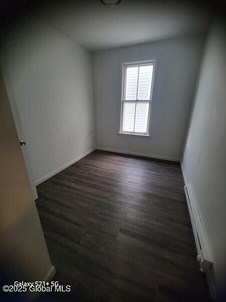 4th image of 22 1/2 Union Avenue