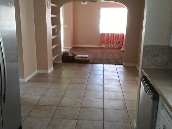 2nd image of 517 9th Ave N