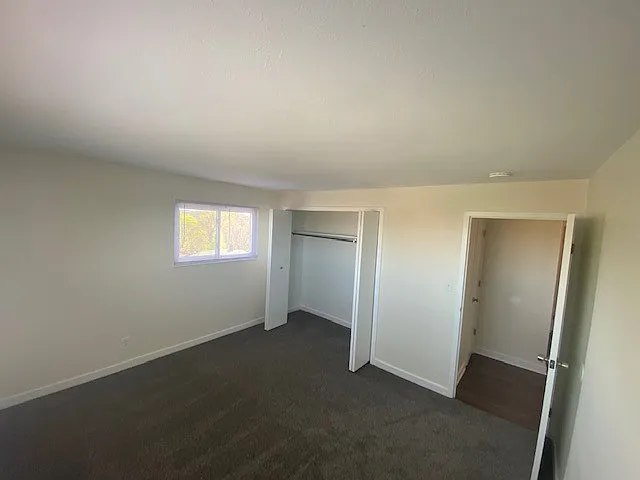 Park Tower — Photo 16