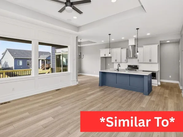 610 NE Doe Pointe Dr, Ankeny, IA 50021