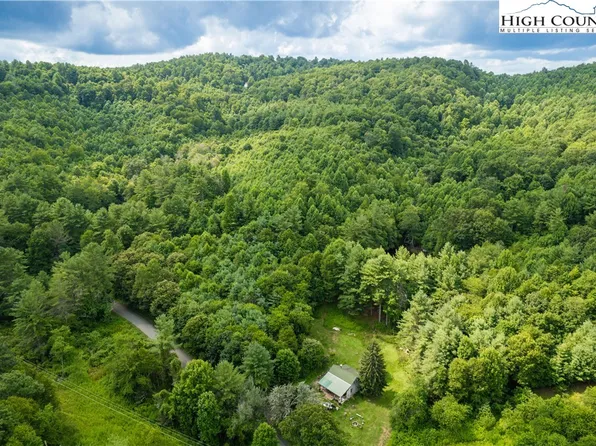 2836 Pine Swamp Road, Fleetwood, NC 28626