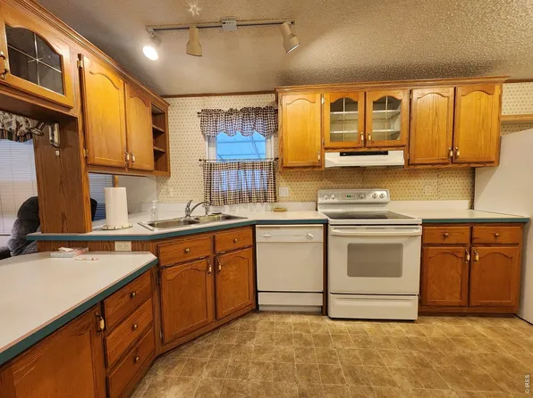 831 17th Ave #34, Longmont, CO 80501