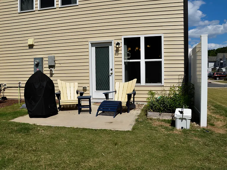 1634 Glacier Dr — Photo 30