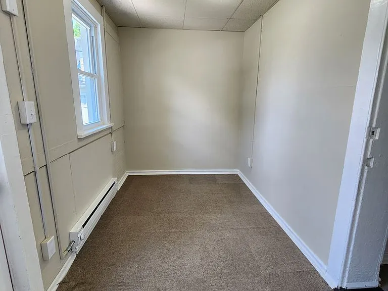 613 E Robinson St — Photo 7