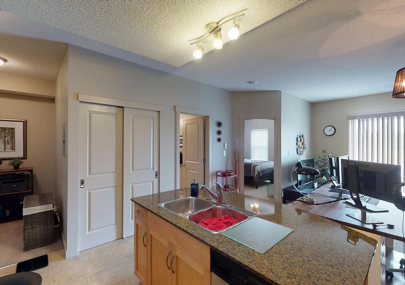 4310 - 5605 Henwood St. SW — Photo 4