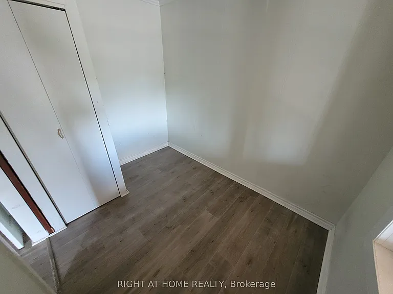125 Main St W #2 — Photo 14
