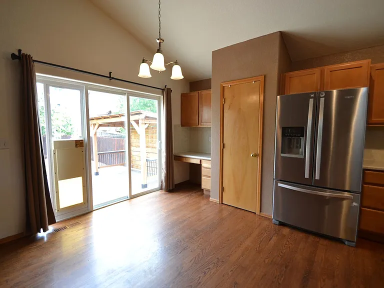 4879 Jedediah Smith Rd — Photo 15