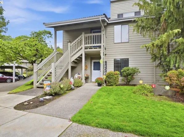 1932 Lake Isle Dr, Eugene, OR 97401