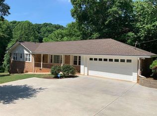 2761 Cocklebur Rd, Decatur, GA 30034