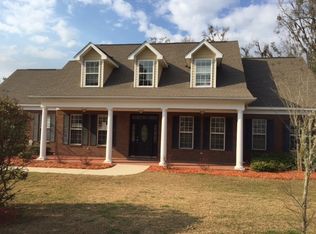 3376 Lake Run Dr, Tallahassee, FL 32309