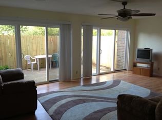 6617 Poplar Ave APT 1, Memphis, TN 38138
