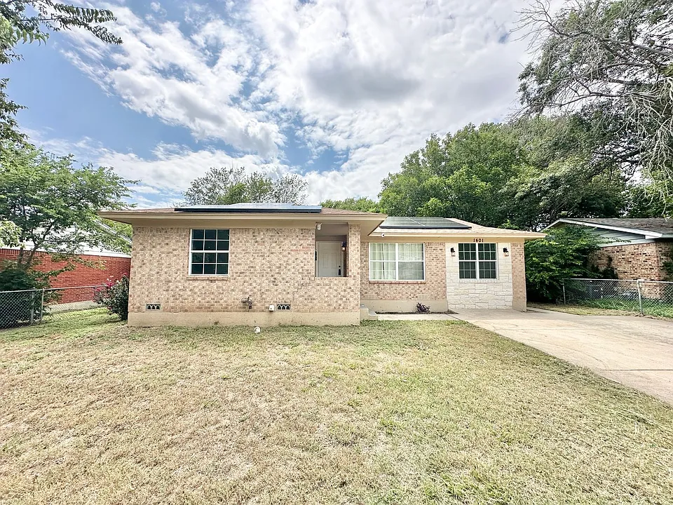 1401 Connell Dr
