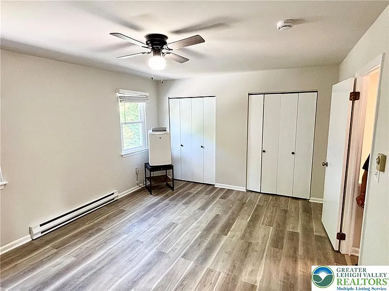 15 W Chestnut St — Photo 9