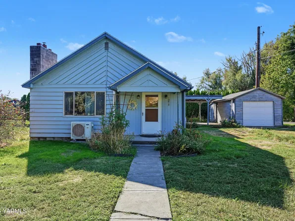 10610 Wide Hollow Rd, Yakima, WA 98908