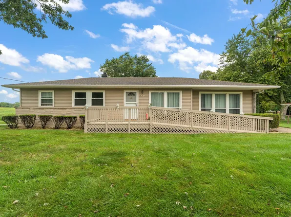 7480 Madison St, Merrillville, IN 46410