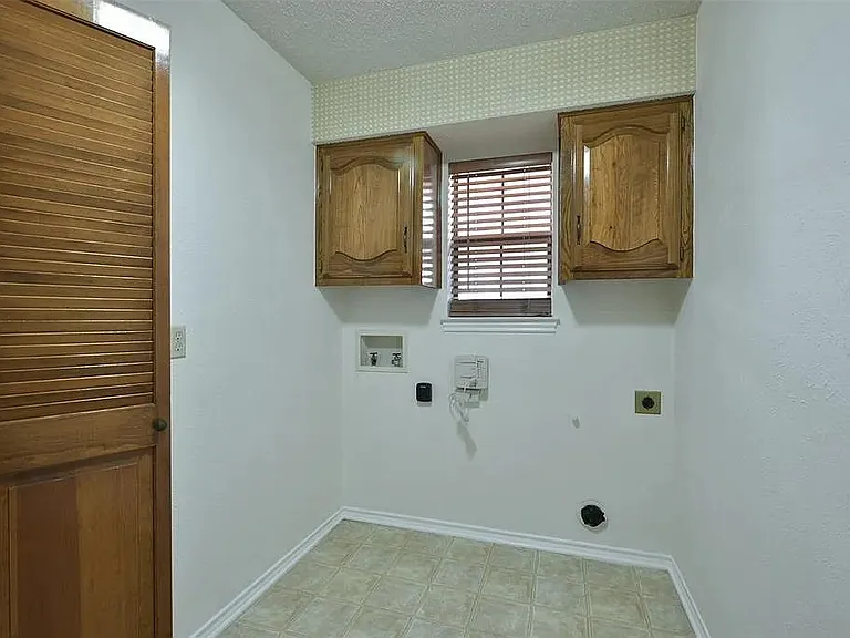 4014 Double Oak Ln — Photo 9
