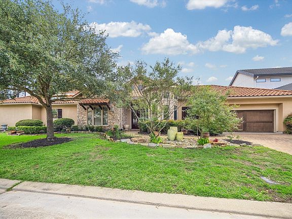 5th image of 70 Shadow Creek Ridge Dr