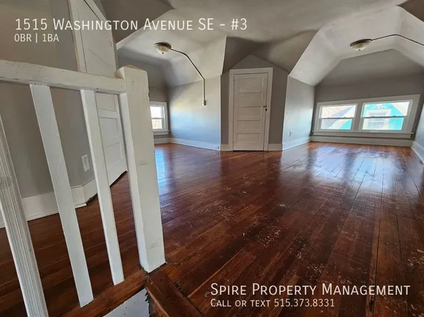 1515 Washington Ave SE #3, Cedar Rapids, IA 52403