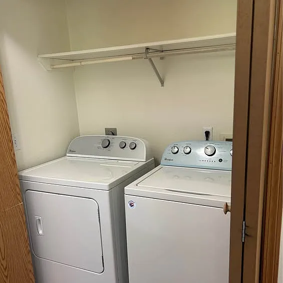 104 Pullman Ct #C — Photo 9