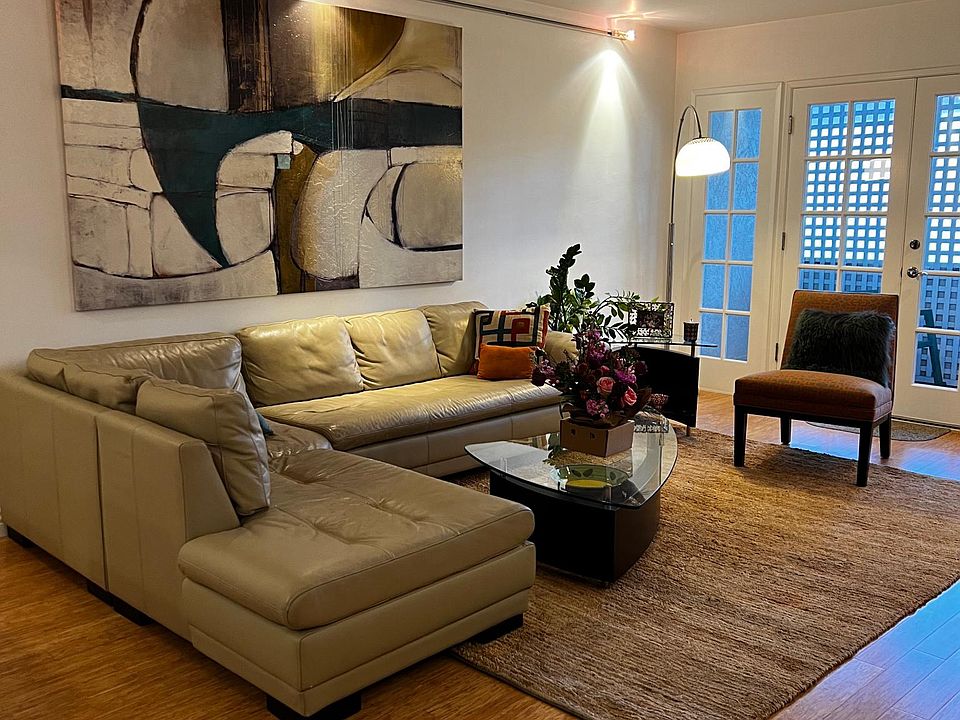 Large living / family room