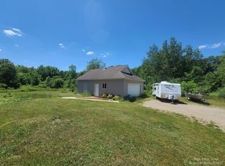 2592 Baseline Rd, Stockbridge, MI 49285