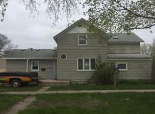 1239 4th St SW, Huron, SD 57350