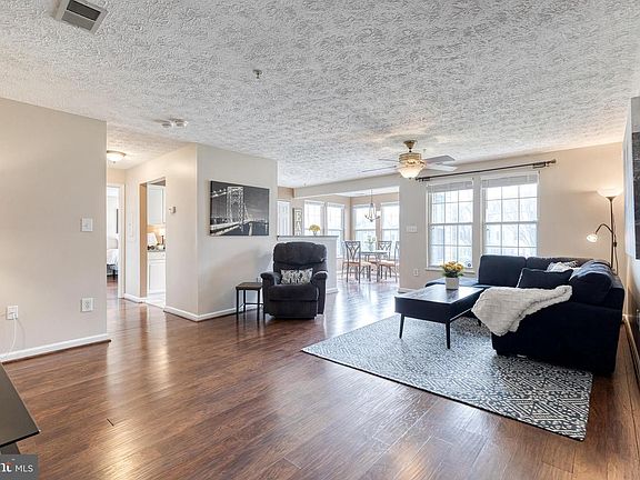 4th image of 2445 Blue Spring Ct Unit 102