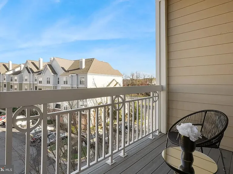 2204 Westcourt Ln #419 — Photo 9