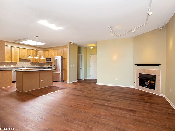 5th image of 131 W Adelaide St Unit 502