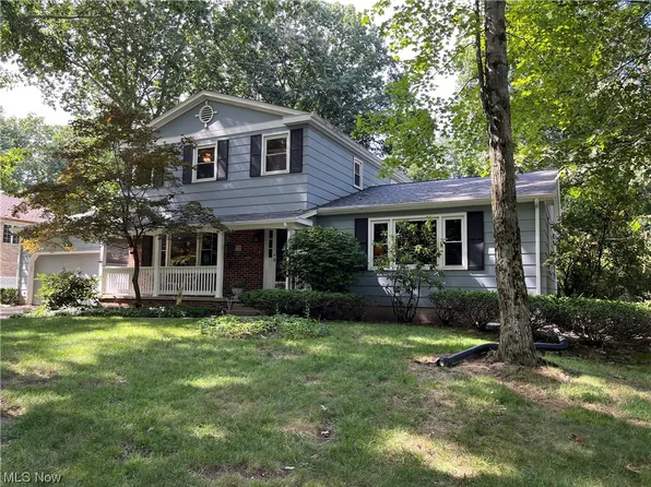 2045 Burning Tree Ln, Youngstown, OH 44505
