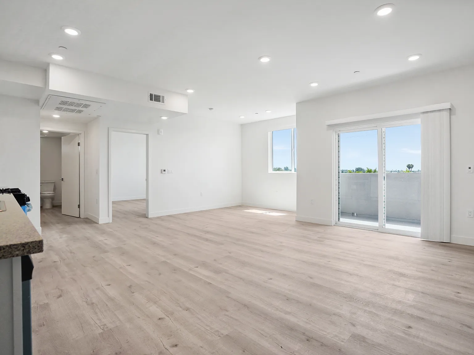 8802 Van Nuys Boulevard — Photo 4