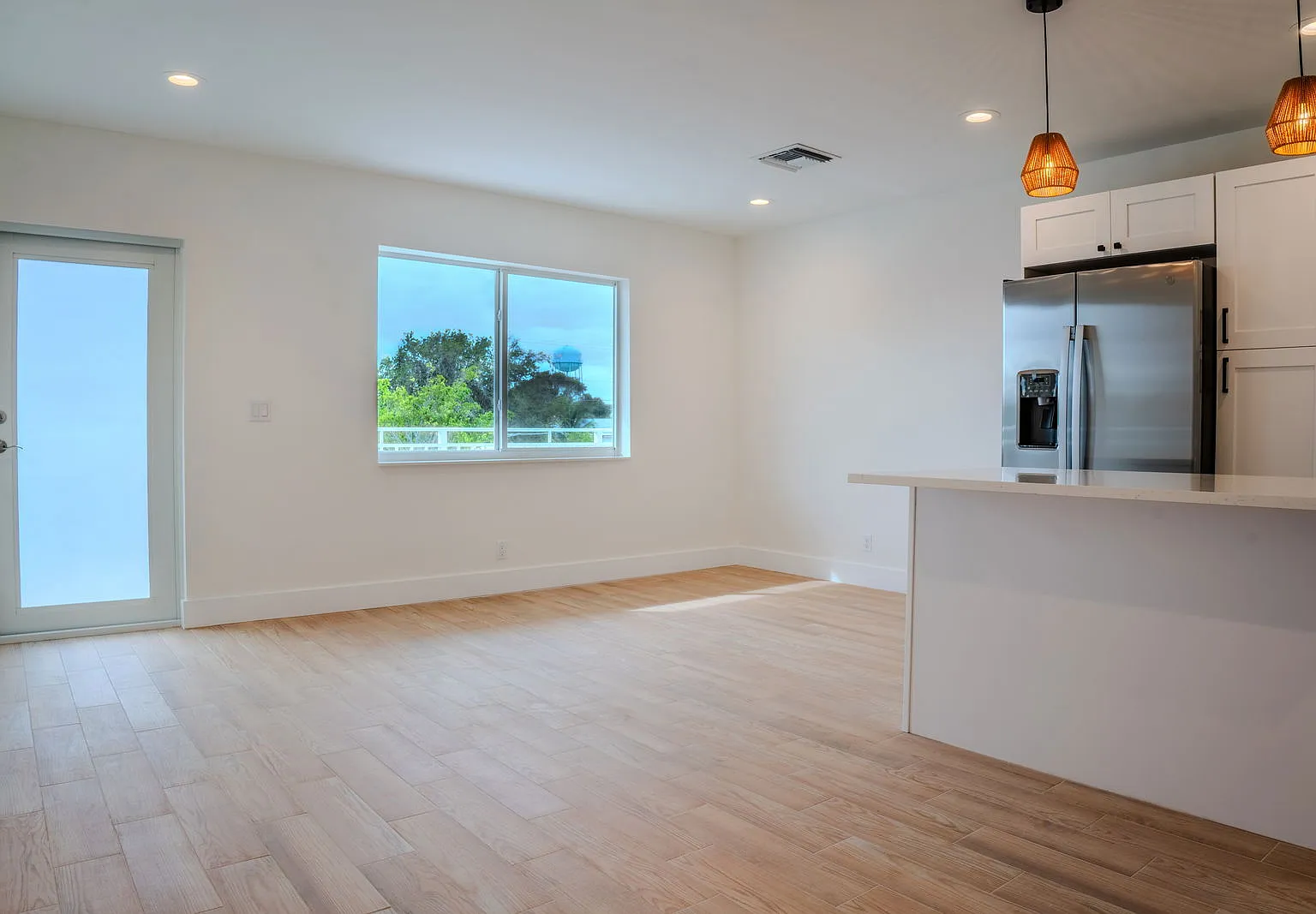 1 bed, 1.0 bath, 600 sqft, $2,100 — Photo 4