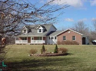 5244 Blue Heron Dr, Almont, MI 48003