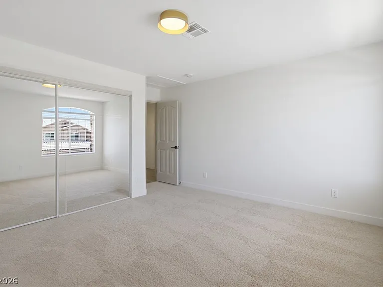 2137 Crestline Falls Pl — Photo 38