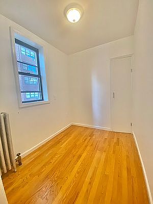 5th image of 507 E 81st St APT 18