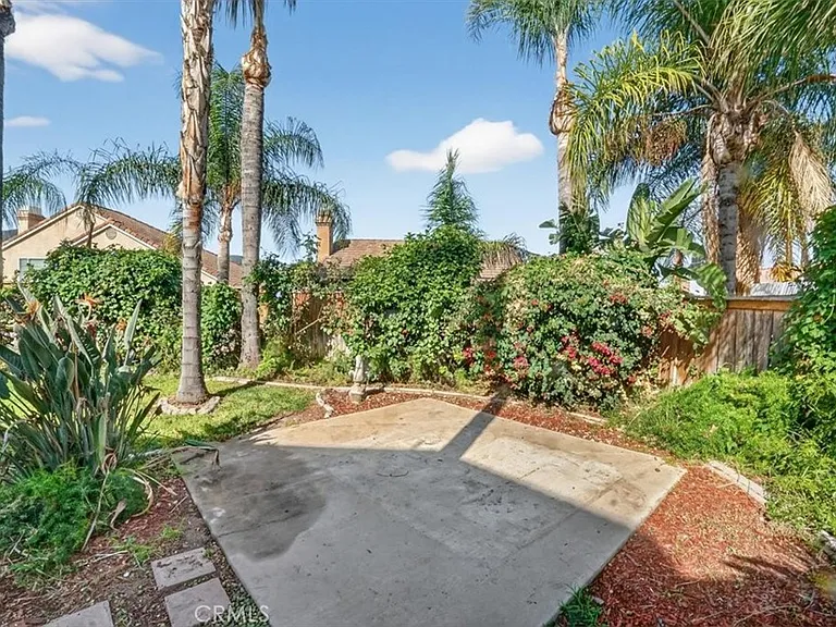 2620 Taylor Ave — Photo 45