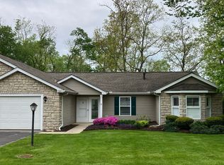 581 N Vineyard Cir, Port Clinton, OH 43452