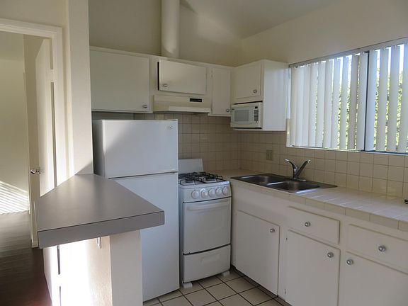 2nd image of 5335 Harmony Ave APT 3