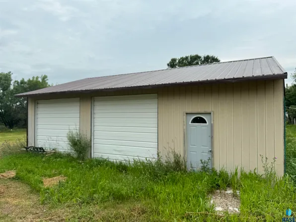 1657 Us Highway 75, Luverne, MN 56156